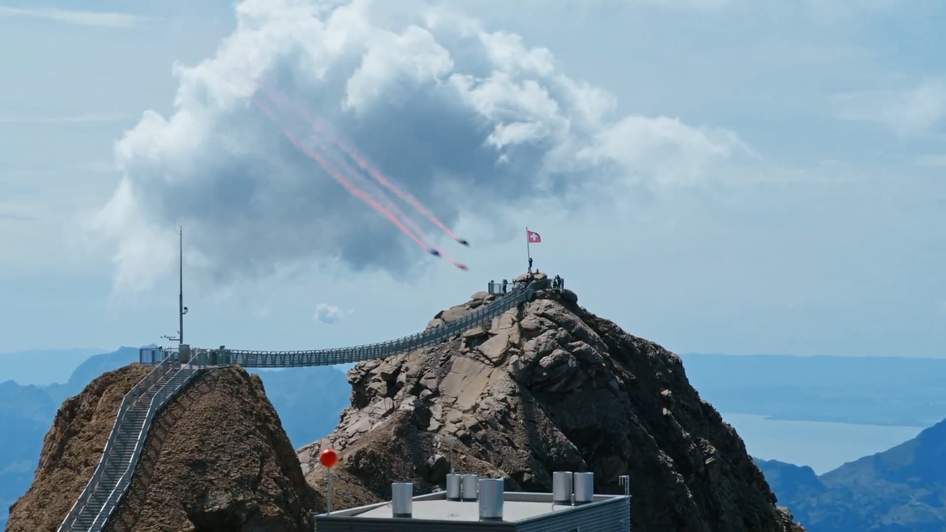 EXTREME OBSTACLE COURSE IN THE SKY